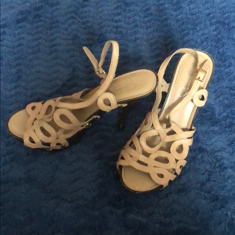 Jessica Simpson heels 7 1/2